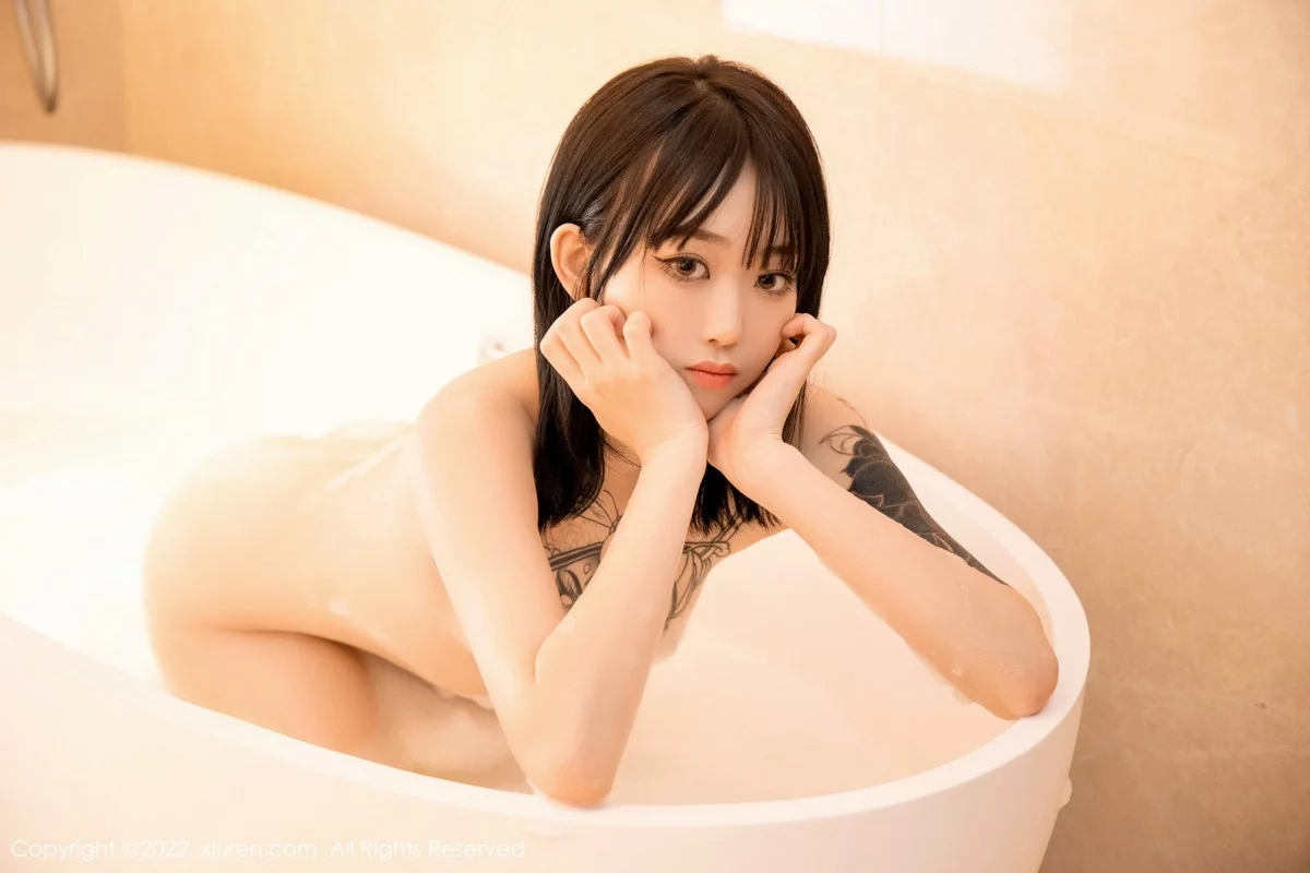 Xrmnw.Vip_奶瓶_写真
