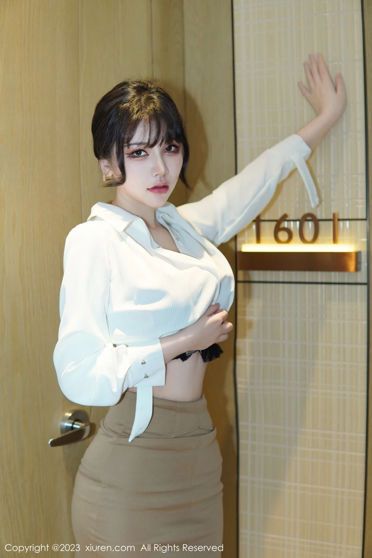 Xrmnw.Vip_桃桃子_写真