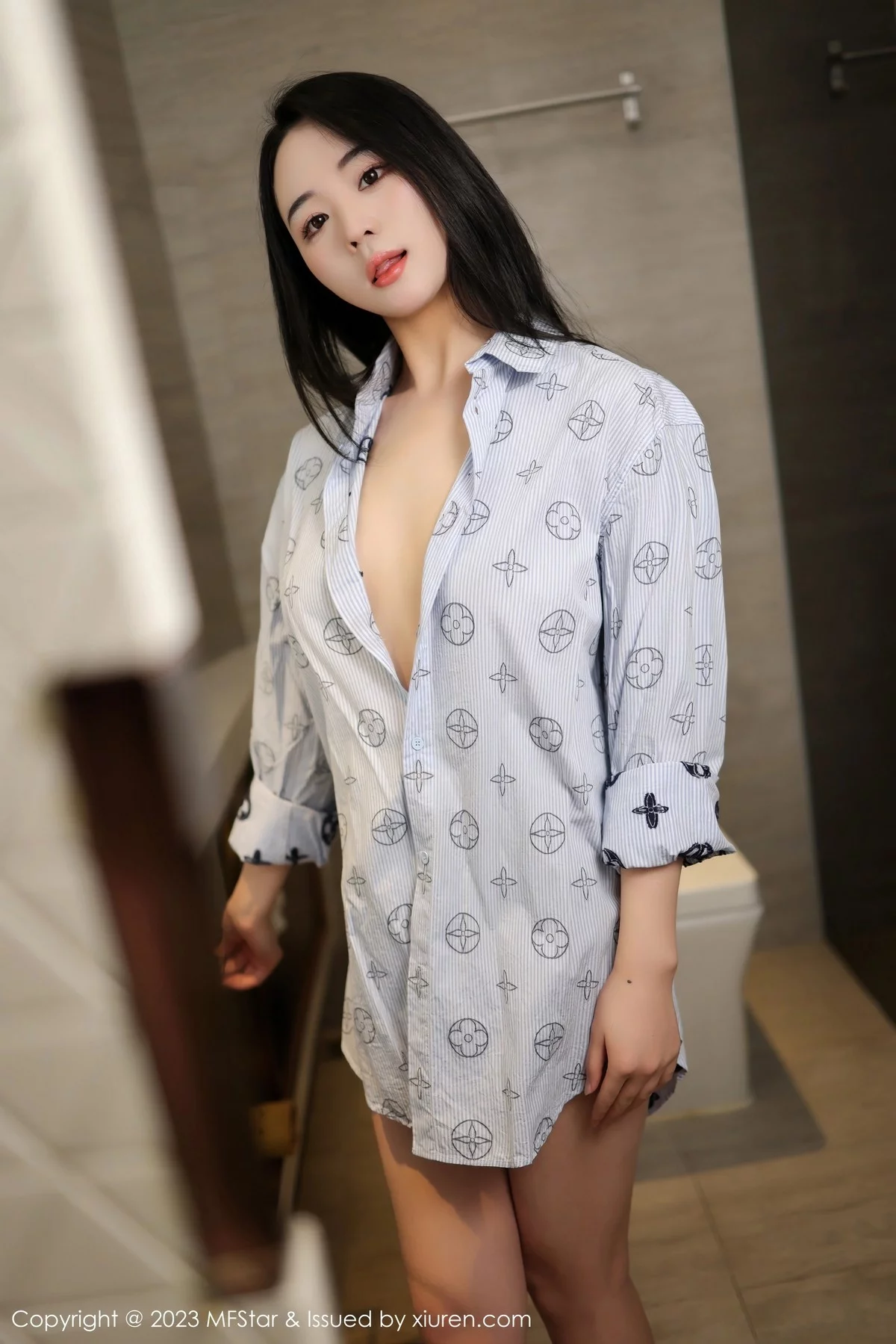 Xrmnw.Vip_汐汐爱吃草莓_写真